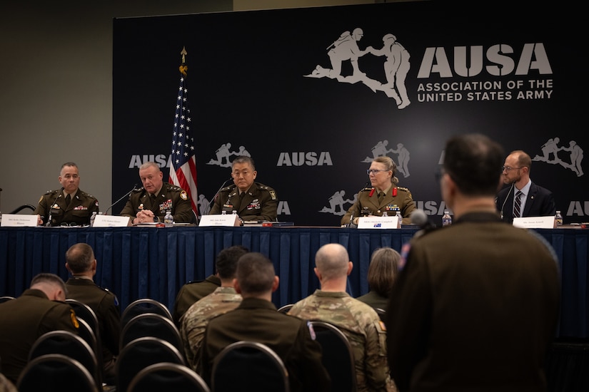 You Go, We Go: Army Reserve Leaders Address Modernization, Readiness and Risk at AUSA 2025