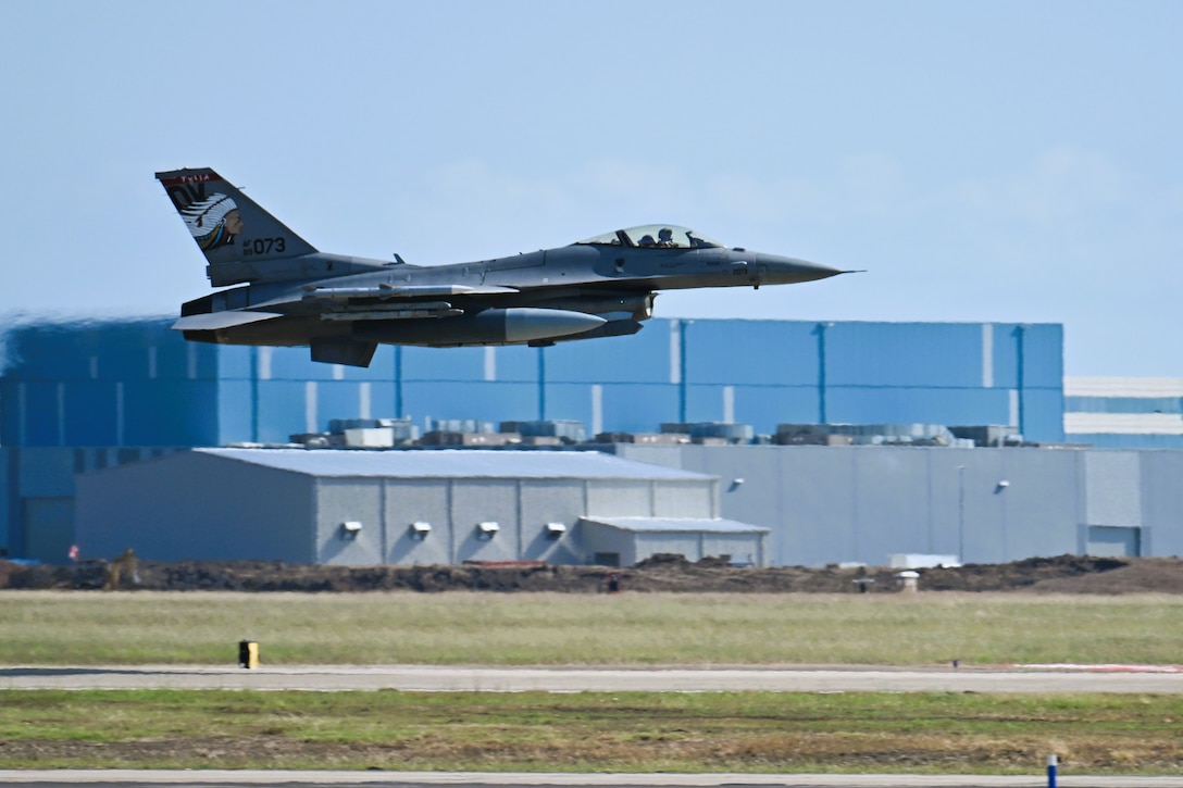 F-16 fighter jet taking off