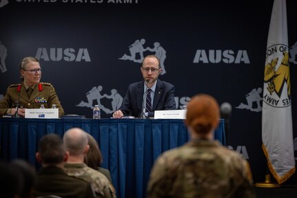 You Go, We Go: Army Reserve Leaders Address Modernization, Readiness and Risk at AUSA 2025