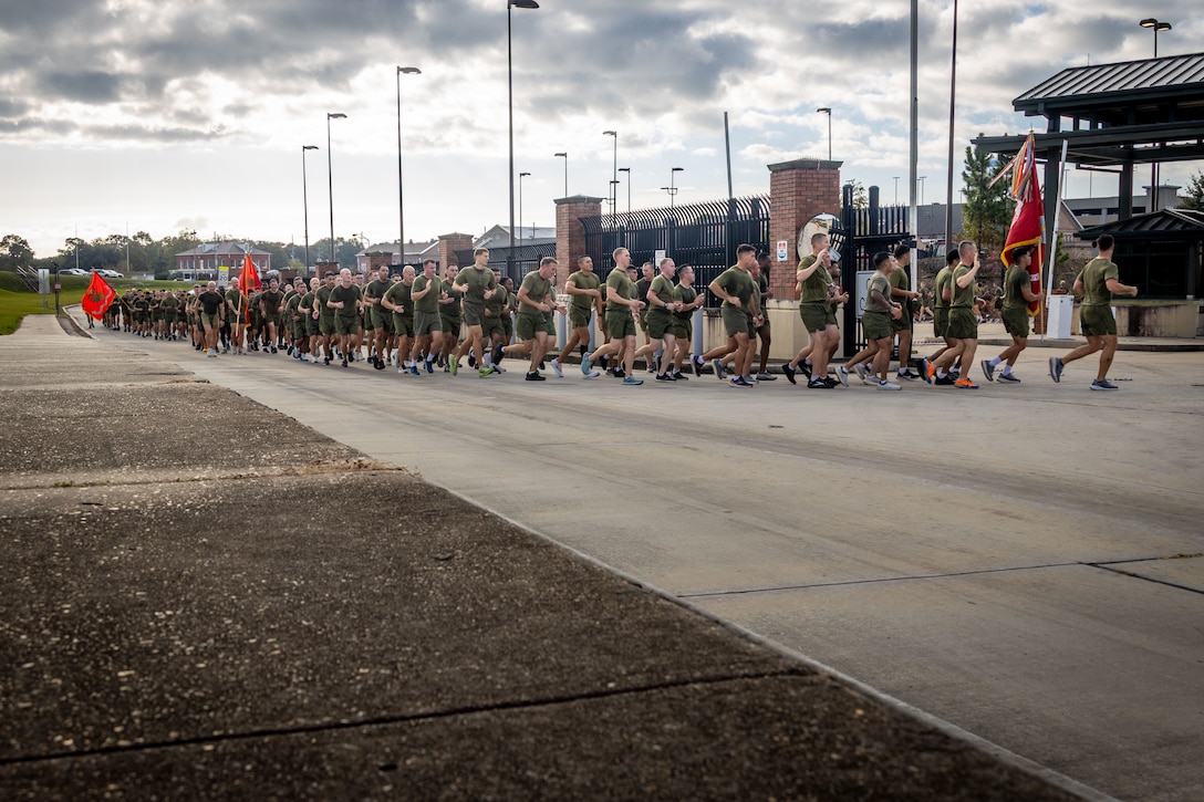 U.S. Marines and sailors with Marine Forces Reserve and Marine Forces South participate in an annual birthday motivational run celebrating the 250th birthday of the U.S. Marine Corps, in New Orleans, Nov. 7, 2025. The run started at the Marine Corps Support Facility New Orleans and traveled along the Mississippi River ending back at MCSF. The run celebrates the history of the Marine Corps and creates esprit de corps and comradery among Marines. (U.S. Marine Corps photo by Lance Cpl. Edward Spears)