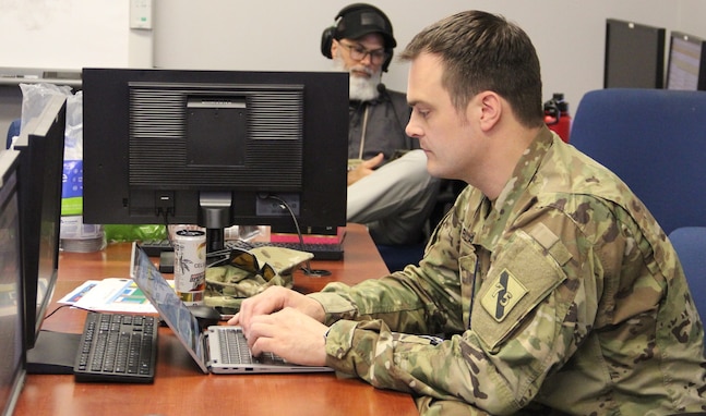 75th U.S. Army Reserve Innovation Command evaluates emerging Army technologies at Cyber Quest 25