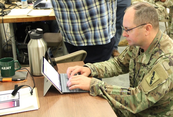75th U.S. Army Reserve Innovation Command evaluates emerging Army technologies at Cyber Quest 25