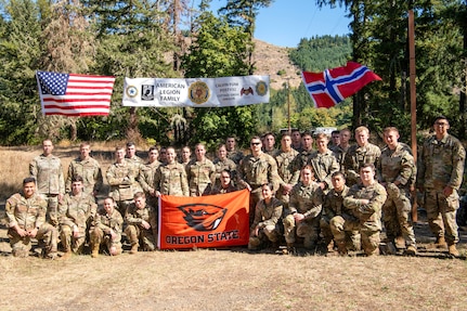 A test of grit: Oregon military members and ROTC students take on the Norwegian Foot March