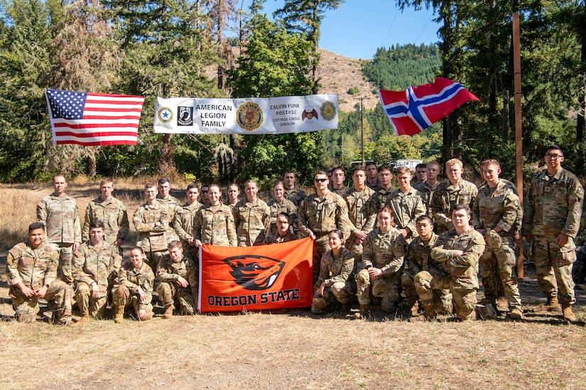 A test of grit: Oregon military members and ROTC students take on the Norwegian Foot March