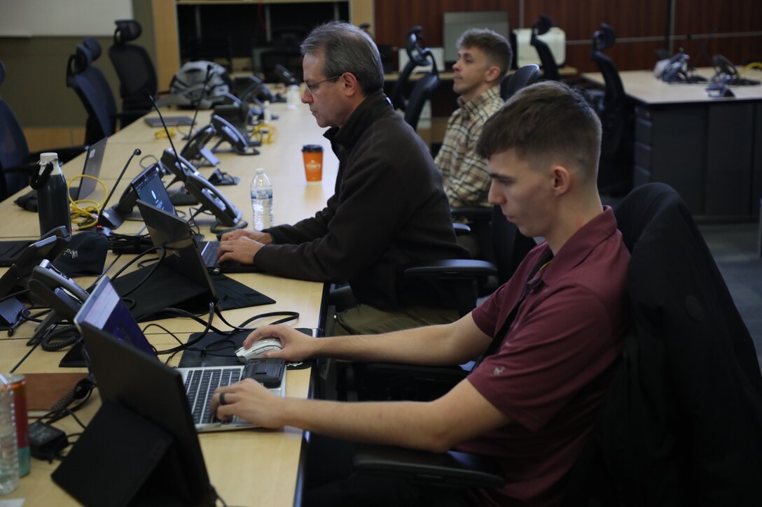 Soldiers and civilians take part in Cyber Bluegrass at the Emergency Operations Center on Boone National Guard Center in Frankfort, Ky., Nov. 4, 2025.