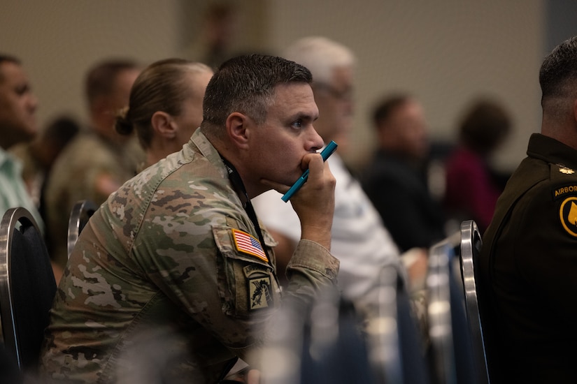 Army Reserve Leaders Emphasize Readiness, Hands-On Training and Mentorship at AUSA 2025