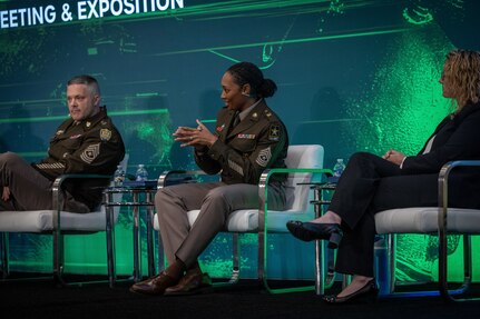 Army Reserve Leaders Emphasize Readiness, Hands-On Training and Mentorship at AUSA 2025