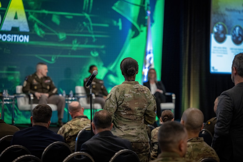 Army Reserve Leaders Emphasize Readiness, Hands-On Training and Mentorship at AUSA 2025
