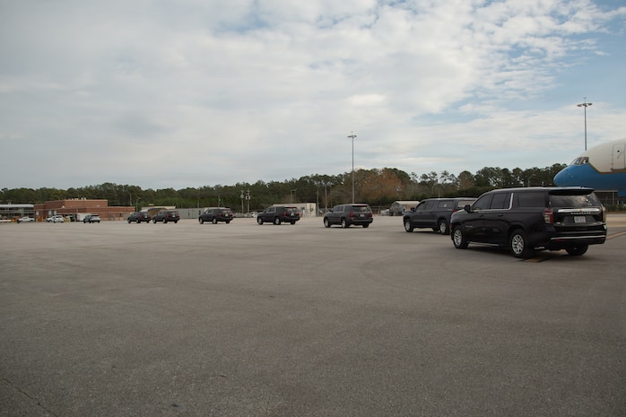 First and Second Ladies of the United States Visit MCB Camp Lejeune, MCAS New River