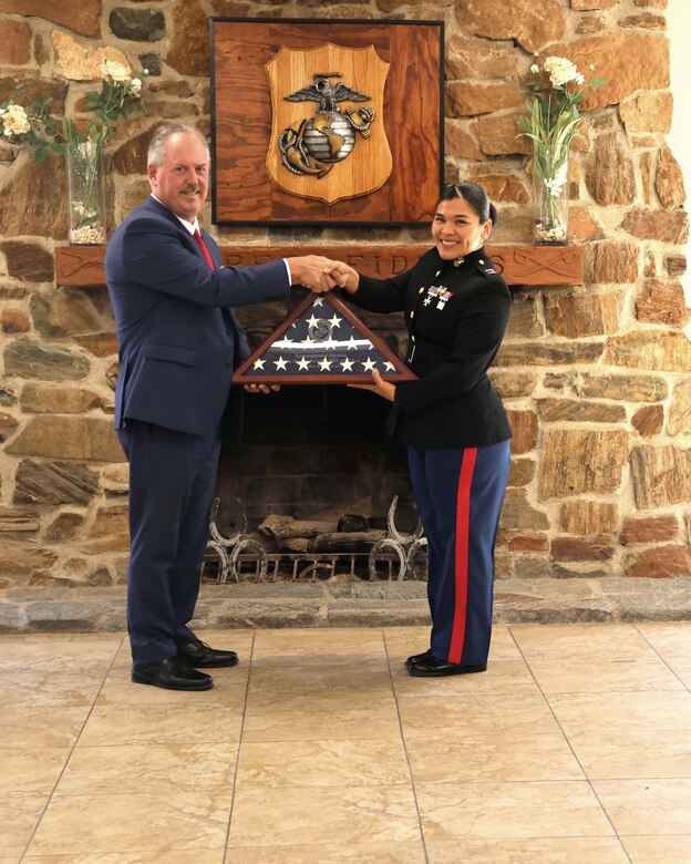 MCLB Barstow Leadership Receives ARD Hero Award.