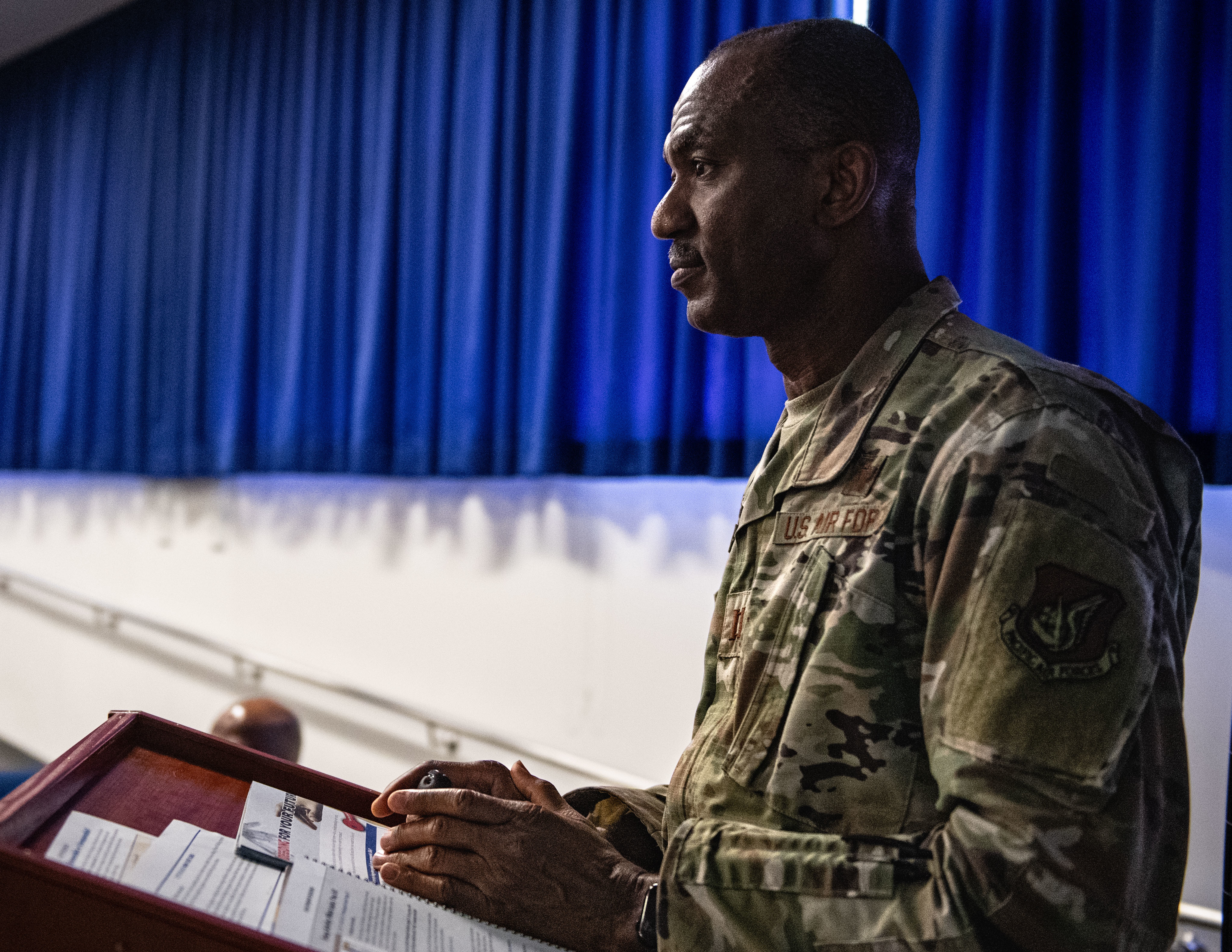 US AMRY AIR FORCE ミリタリー　フォト 251115-F-LX373-1101