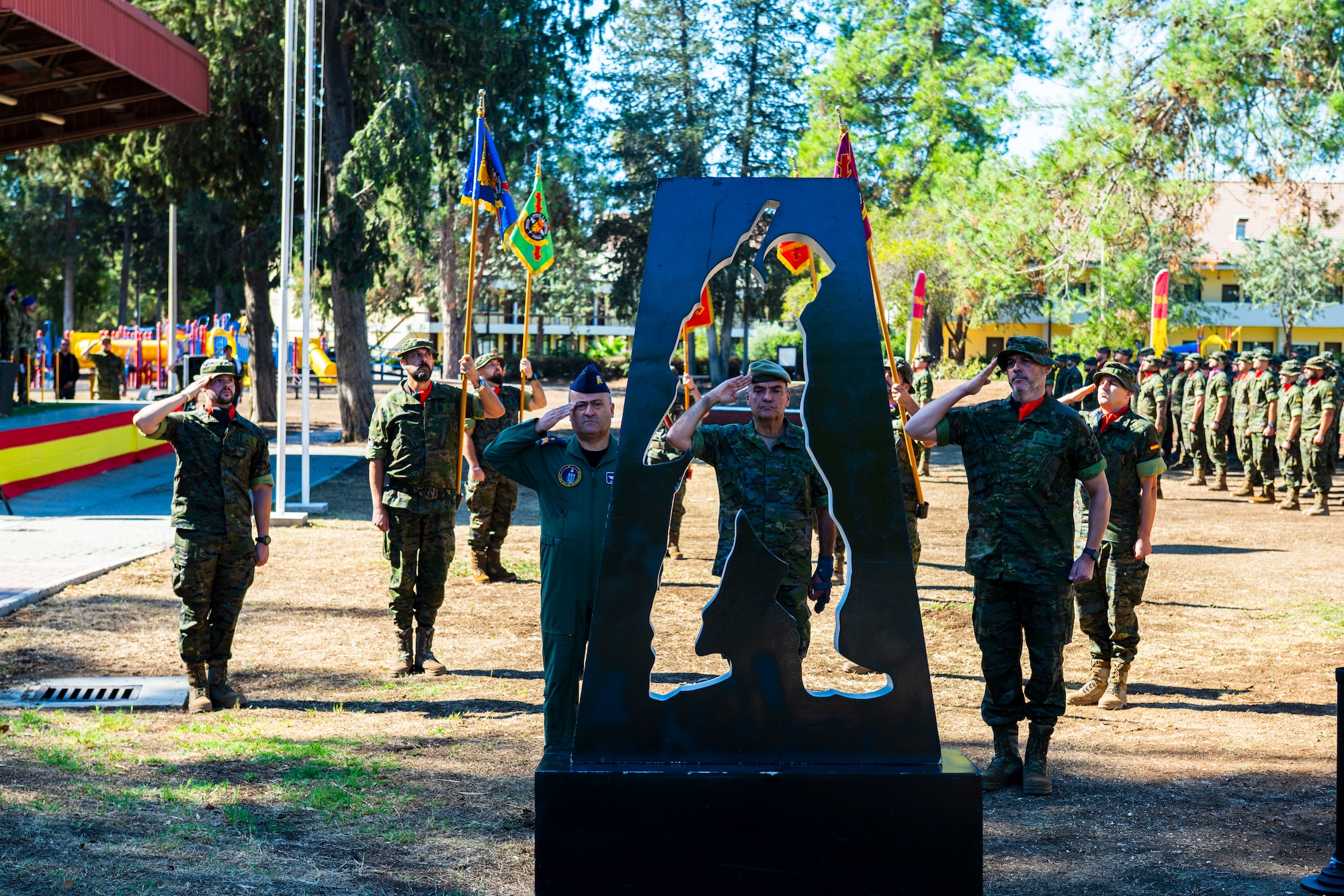 Spanish and Turkish military leaders salute
