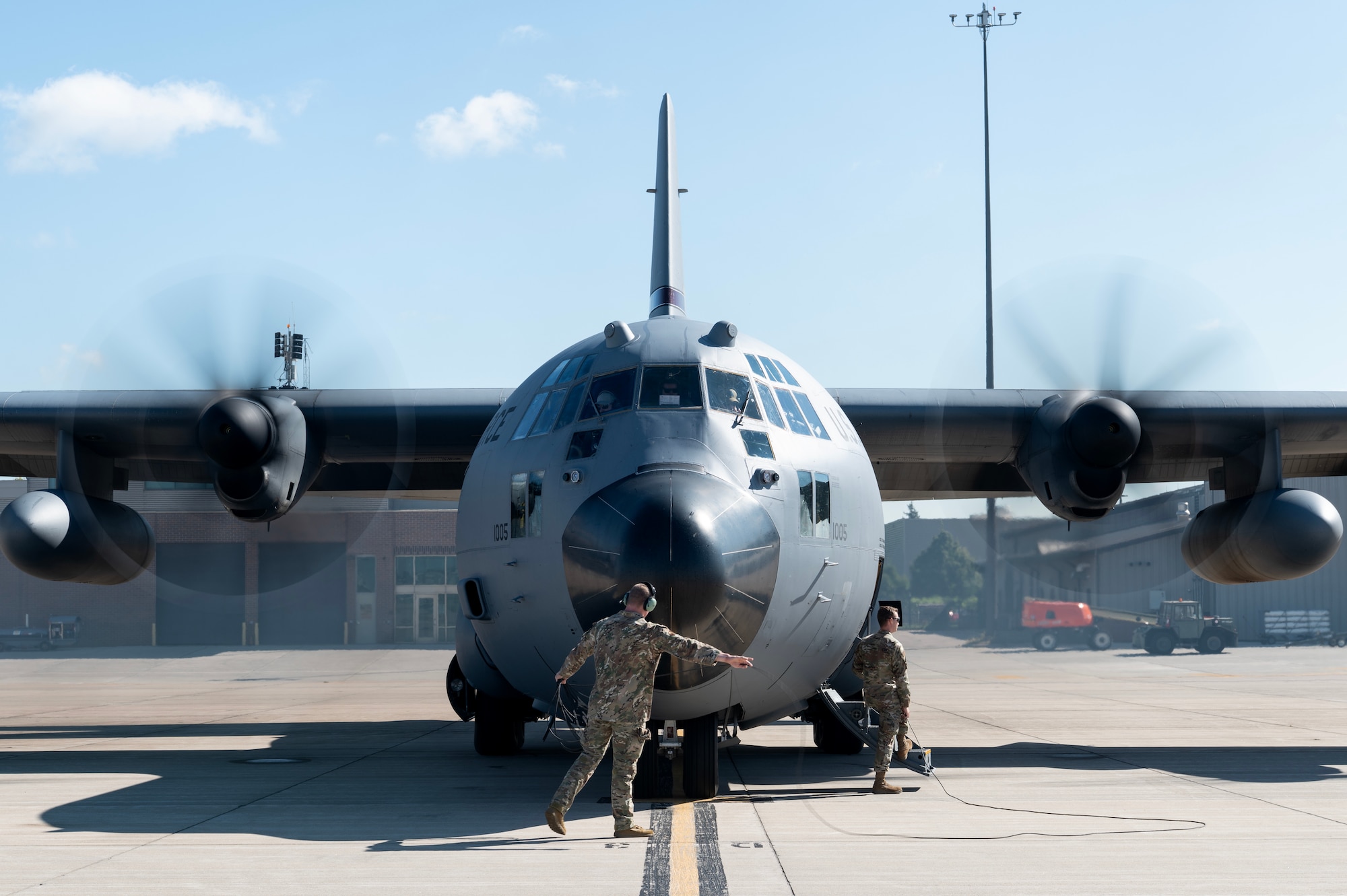 U.S. Air Force Staff Sgt. Jack Glanzer, loadmaster with the 109th Airlift Squadron, prepares to enter a C-130H Hercules in St. Paul, Minn., Sept. 24, 2025.
