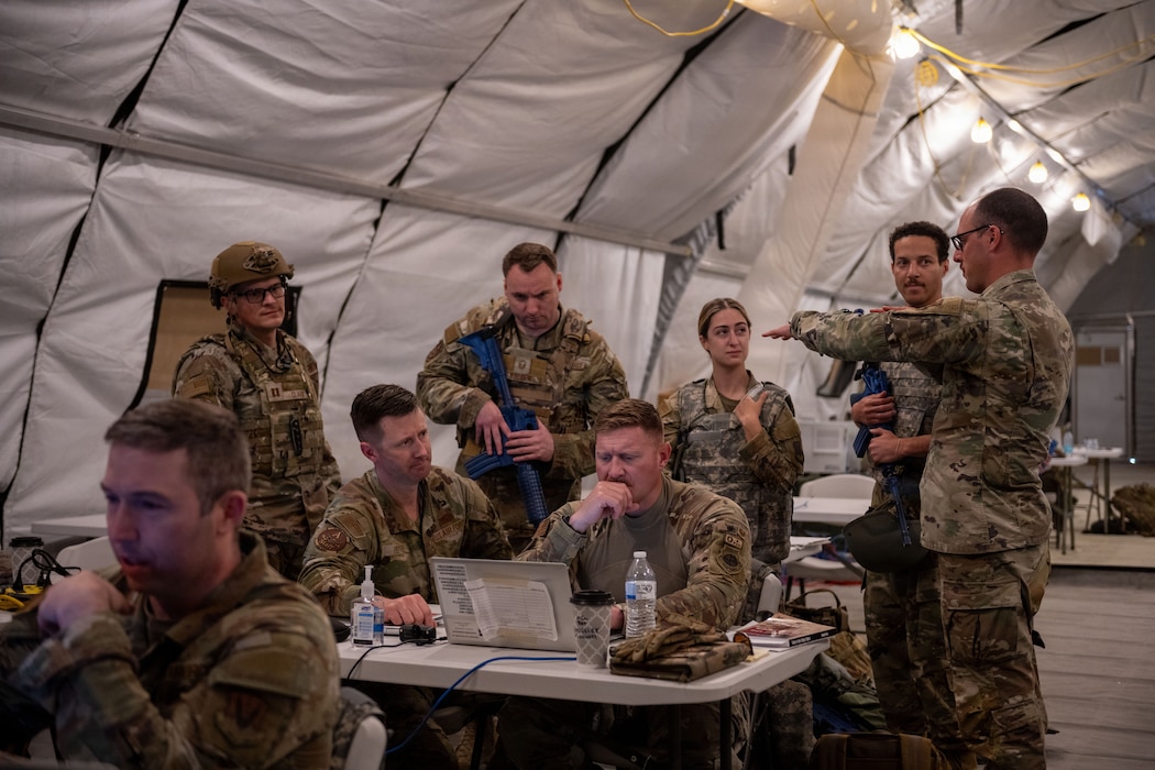 Airmen showcase mission command during Mosaic Tiger 26-1