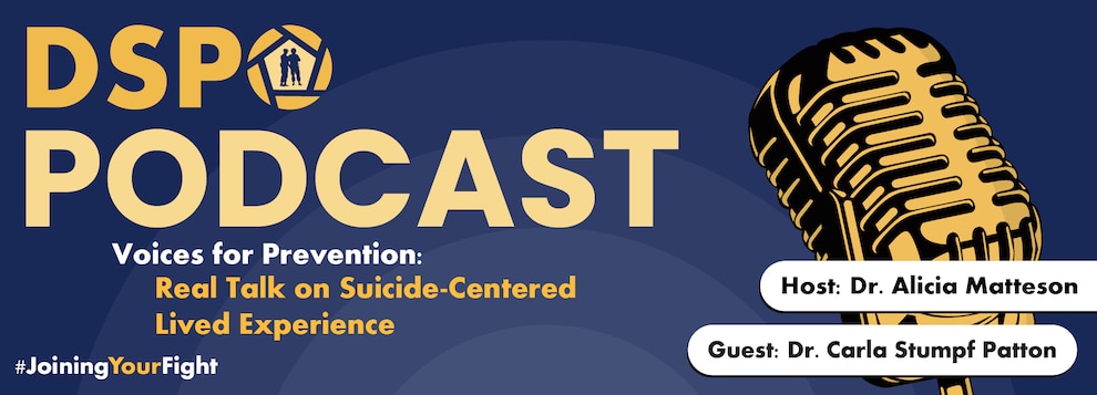 Banner with an image of a Gold Microphone representing a Podcast