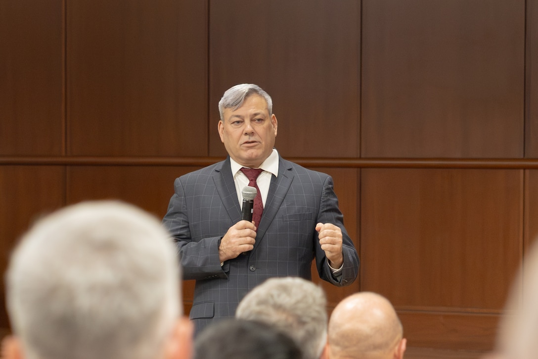 Gregg Habel, executive director of Marine Forces Reserve and Marine Forces South, speaks to federal employees with Marine Forces Reserve and Marine Forces South during a town hall meeting at Marine Corps Support Facility New Orleans, Nov. 20, 2025. The town hall meeting addressed improvements to civilian work life at Marine Corps Support Facility New Orleans and future operations within Marine Forces Reserve and Marine Forces South. (U.S. Marine Corps photo by Lance Cpl. Carlina Holland)