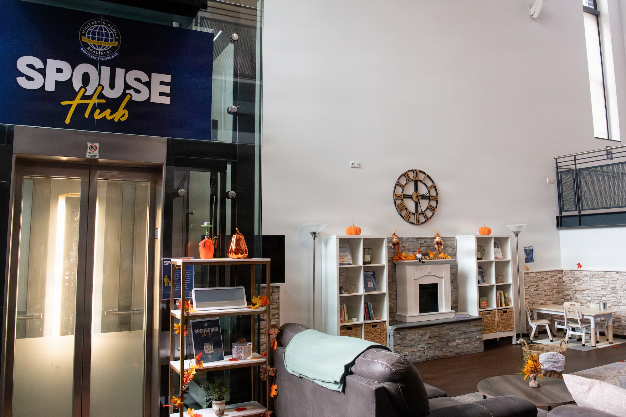 The Spouse Hub is available to welcome military spouses and families.