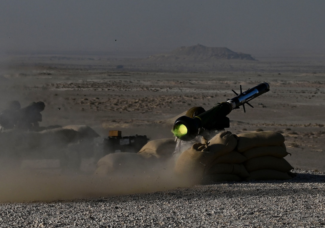 A member of the Qatar military fires a Javelin shoulder-fired anti-tank missile during the exercise Ferocious Falcon live-fire demonstration within the U.S. Central Command area of responsibility, Nov. 20, 2025. Ferocious Falcon 6 is a biennial, Qatar-hosted multinational joint exercise designed to enhance lethality and combat efficiency among U.S. and allied forces. (U.S. Air Force photo by Senior Master Sgt. Richard P. Ebensberger)