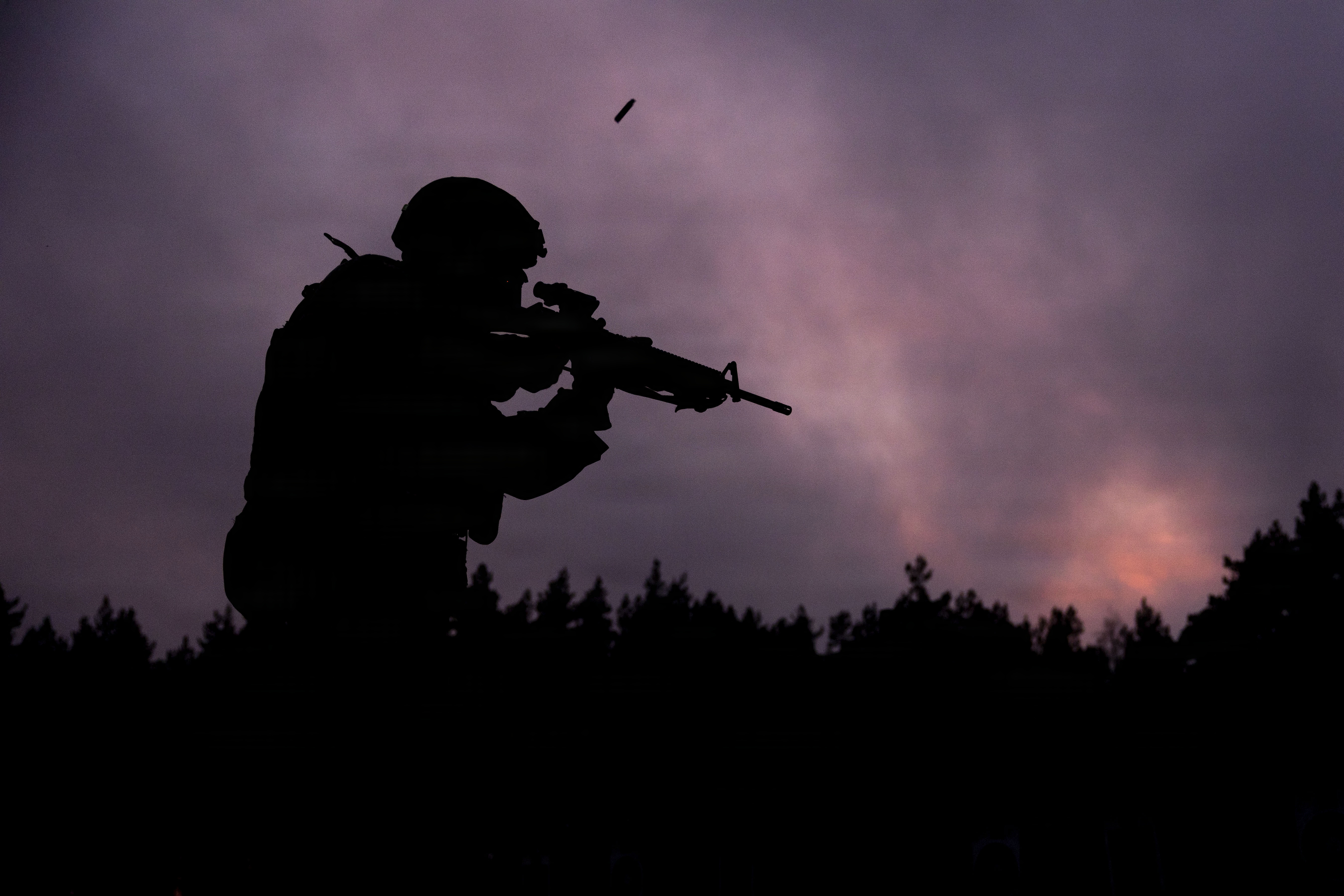 MWSS-273 and CLB-6 Marines Participate in USMC Rifle Qualification ...