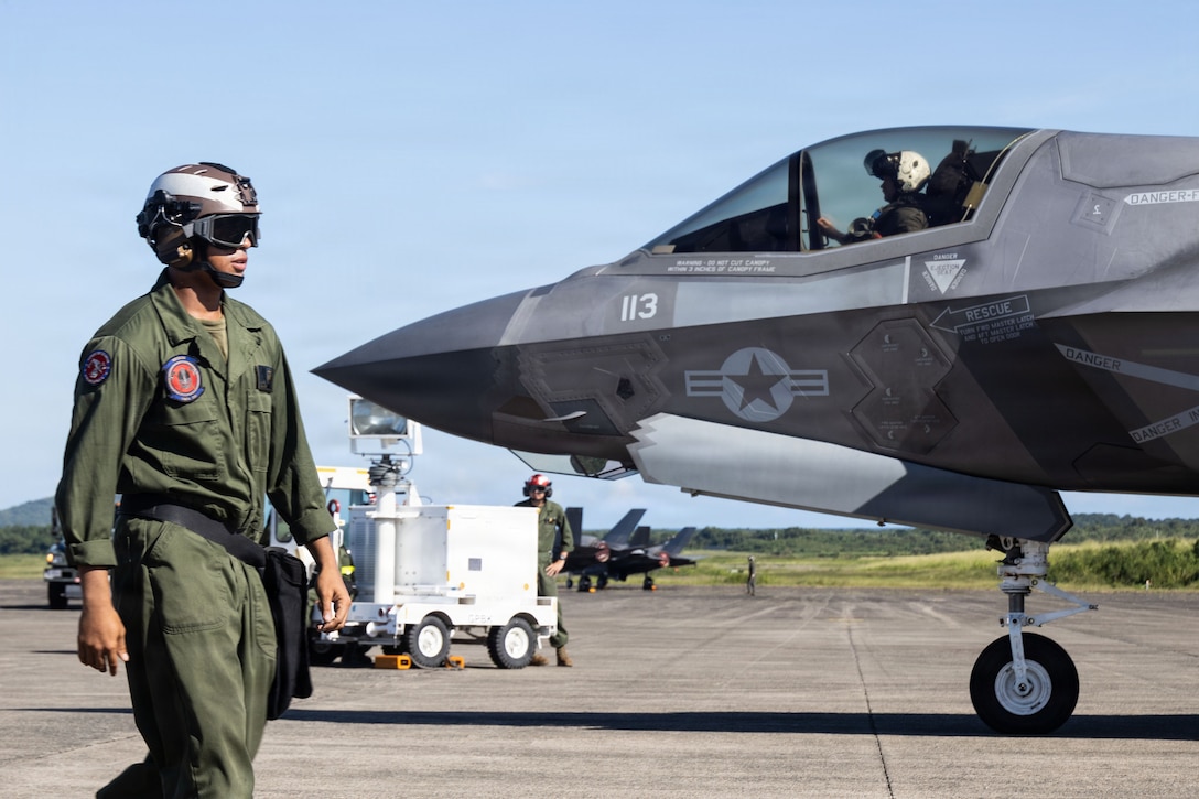 A U.S. Marine with Marine Fighter Attack Squadron (VMFA) 225, U.S. Marine Corps Forces, South, prepares to launch a U.S. Marine Corps F-35B Lightning II assigned to VMFA-225 at Jose Aponte de la Torre Airport in Ceiba, Puerto Rico, Nov. 17, 2025. U.S. military forces are deployed to the Caribbean in support of the U.S. Southern Command mission, Department of War-directed operations, and the president’s priorities to disrupt illicit drug trafficking and protect the homeland. (U.S. Marine Corps photo)