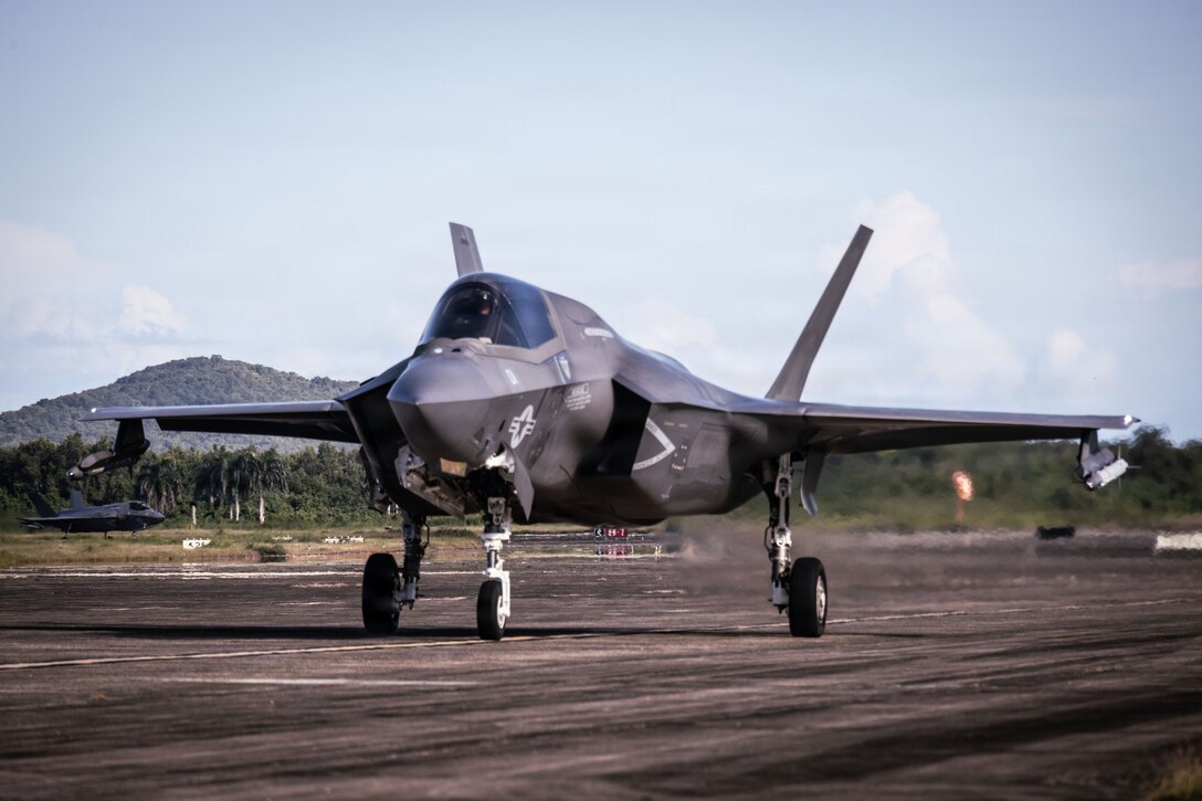 A U.S. Marine Corps F-35B Lightning II assigned to Marine Fighter Attack Squadron (VMFA) 225, U.S. Marine Corps Forces, South, taxis after landing at Jose Aponte de la Torre Airport in Ceiba, Puerto Rico, Nov. 17, 2025. U.S. military forces are deployed to the Caribbean in support of the U.S. Southern Command mission, Department of War-directed operations, and the president’s priorities to disrupt illicit drug trafficking and protect the homeland. (U.S. Marine Corps photo)