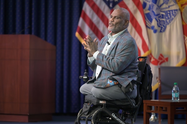 Retired Army Col. Gregory Gadson, former Fort Belvoir garrison commander, speaks to Defense Logistics Agency employees about resiliency and building character at Fort Belvoir, Virginia, Oct. 22, 2025. The event is part of DLA’s Campaign of Learning to foster understanding and collaboration among joint logisticians dealing with new threats in the competition for world power. (DOD photo by Chris Lynch)