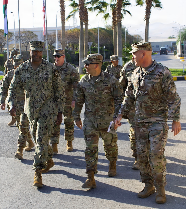 U.S. Navy Fleet Master Chief Lateef Compton, senior enlisted leader of U.S. Central Command (CENTCOM) visits the U.S. Army command team of Task Force Pegasus, 4th Infantry Division, in the CENTCOM area of operations on Nov. 8, 2025. Compton was conducting battlefield circulation to better understand the conditions on the ground in the Combined Joint Task Force – Operation Inherent Resolve mission to ensure the continued defeat of ISIS. (British Army photo by Maj. Miles Cuff)