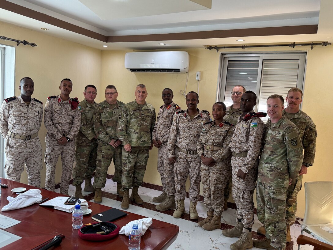 Members of the Kentucky Army and Air National Guard with members of the Djiboutian Armed Forces in August 2025.
