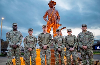 Off-Duty Tennessee Guard Soldiers Provide Life-Saving Aid