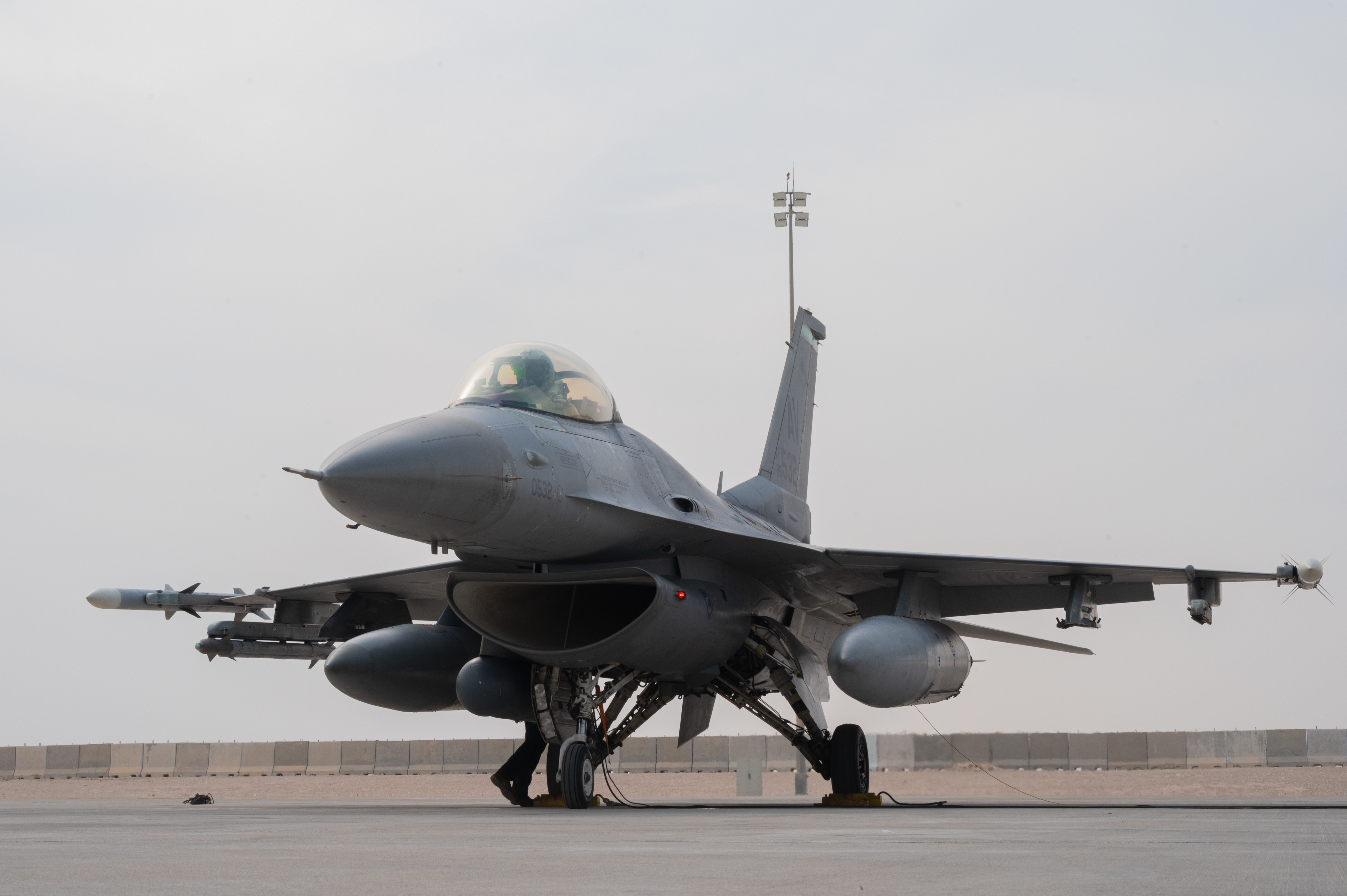 F-16's refuel during Ferocious Falcon 6 exercise