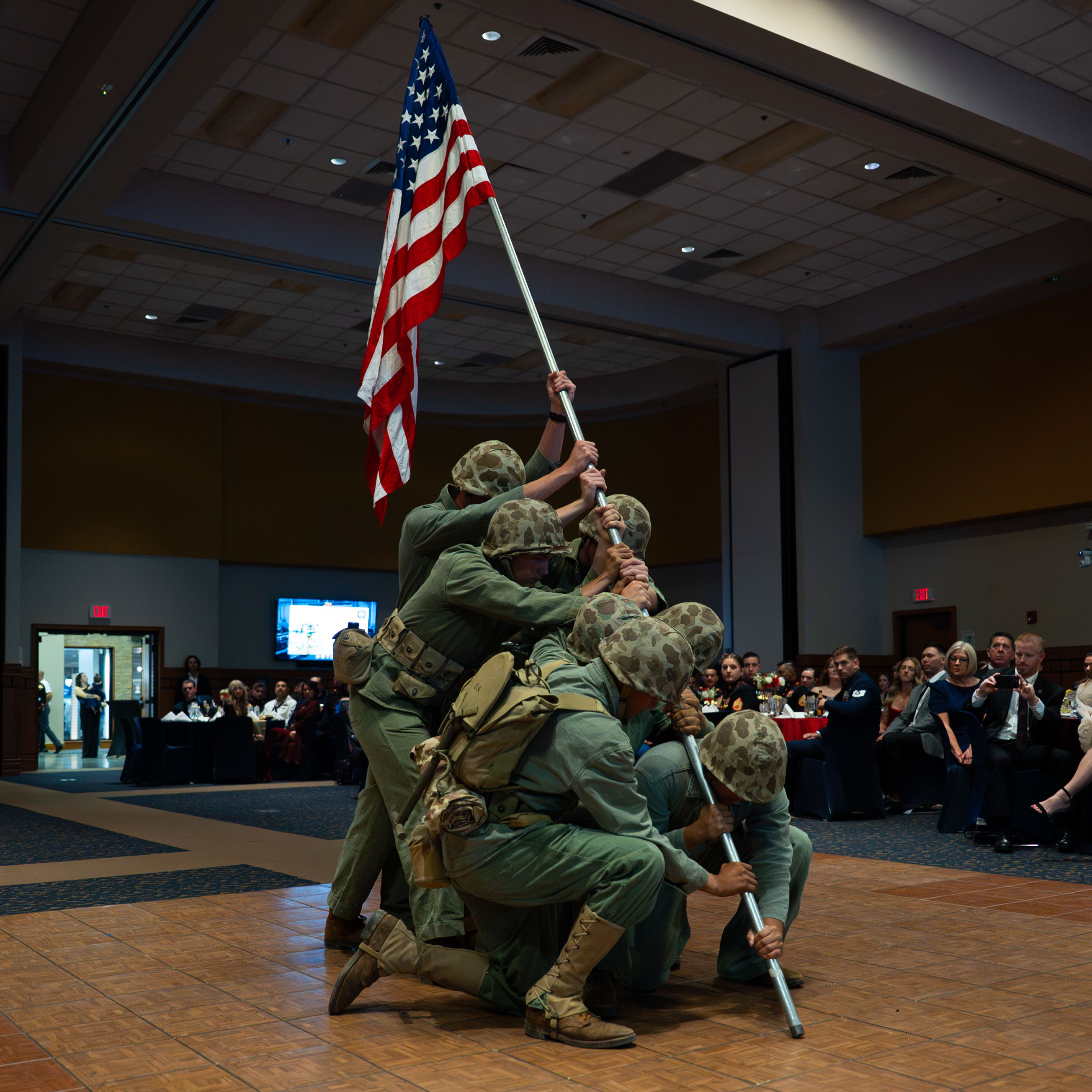 アメリカ軍　Award of Excellence チャレンジ アメリカ軍 Award of Excellence チャレンジコイン - メルカリ