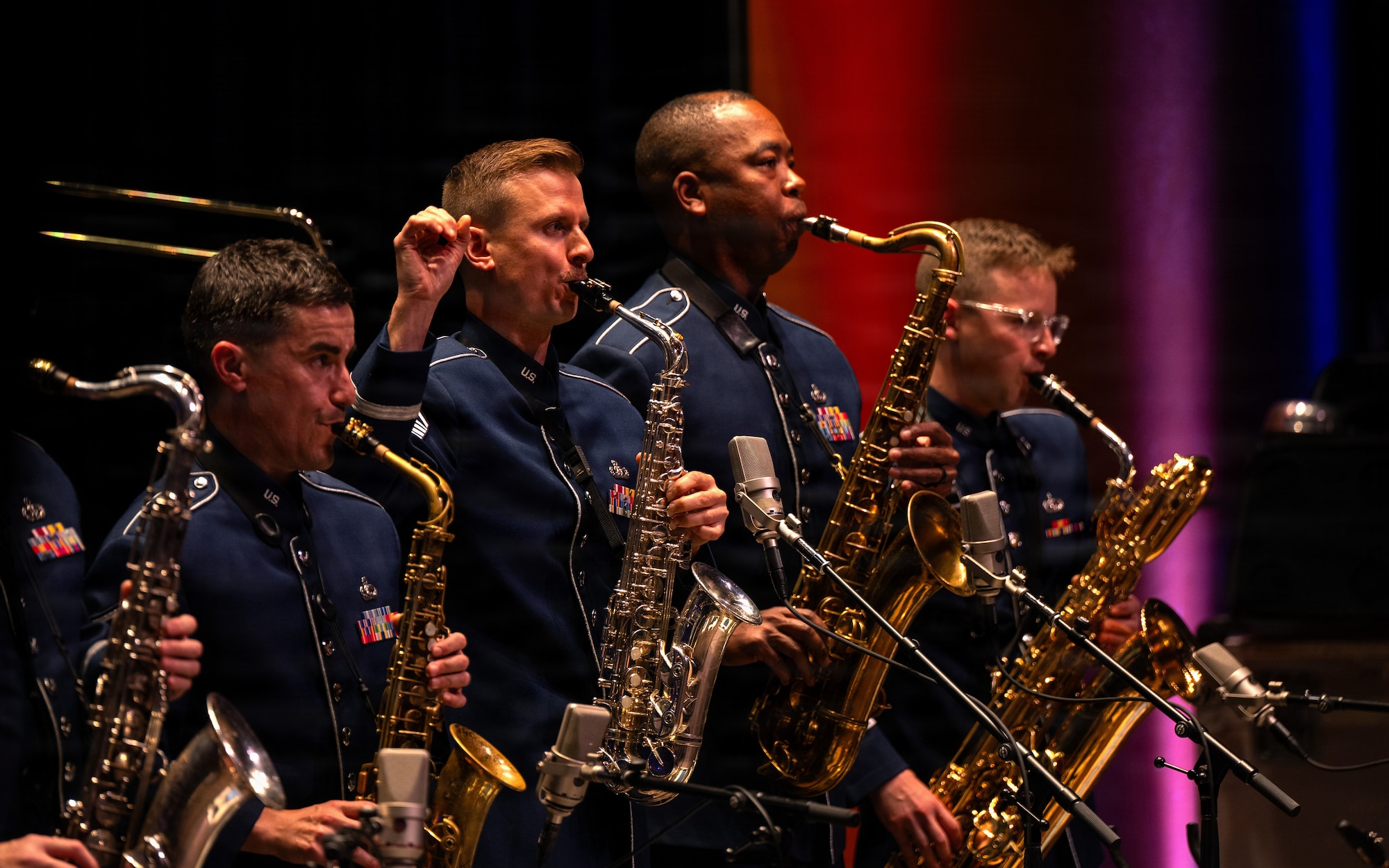 The U.S. Air Force Band’s Airmen of Note play the national anthem at their 75th anniversary concert in Alexandria, Va., Sept. 26, 2025. Established in 1950 as the Air Force’s premier jazz band, the group has direct historical lineage to The U.S. Army Air Corps Band led by U.S. Army Maj. Glenn Miller during WWII. (U.S. Air Force photo by Staff Sgt. Jordan Powell)