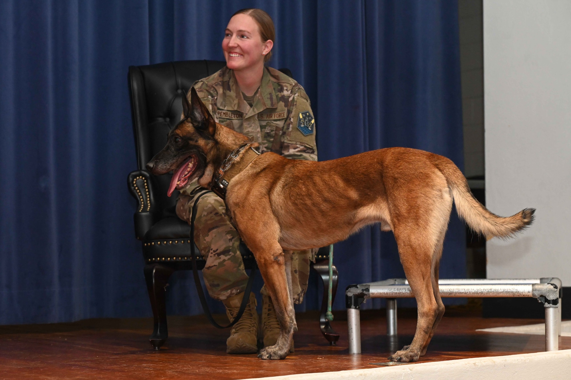 Service members serve