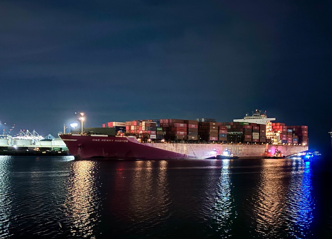 Contact Information 

Inquiries can be directed to (206) 815-6689 or OneHenryHudsonFire@gmail.com. 

For more updates go to X @USCGSoCal