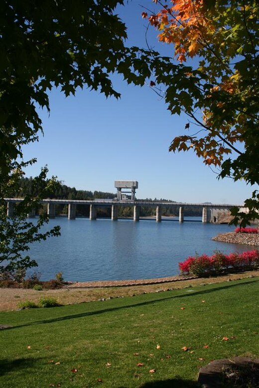 View of Albeni Falls Dam from a distance