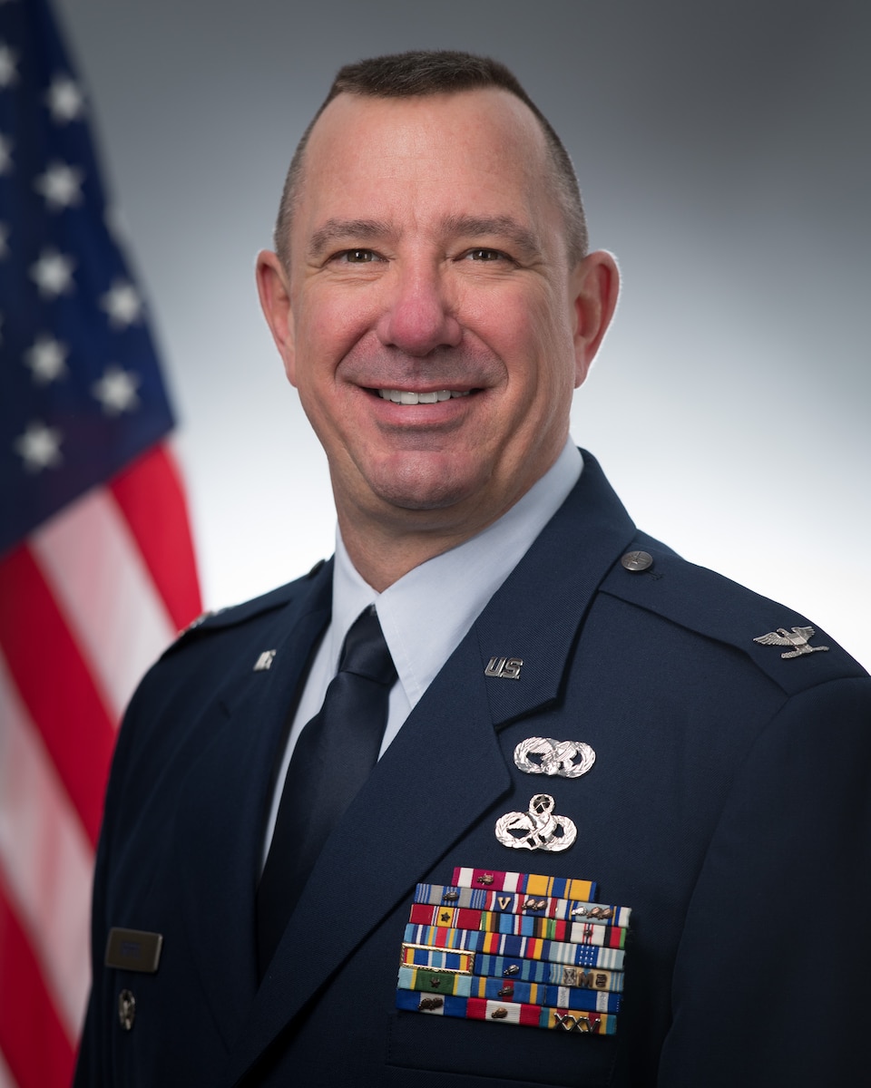 Official Portrait of Col Bret Trippel