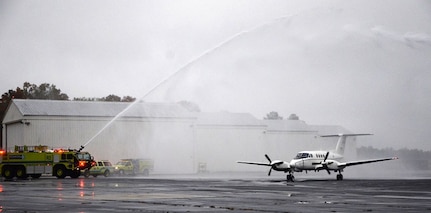Chief Warrant Officer 5 Timothy C. Meeks takes the final flight of his military career in a C-12 Huron aircraft Nov. 19, 2015, at the Army Aviation Support Facility in Sandston, Va. (Photo by Sgt. 1st Class Terra C. Gatti, Virginia National Guard Public Affairs )