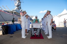 World War II Navy veteran Leon Silverman is welcomed during a ceremony commemorating the 80th anniversary of the end of World War II in Pearl Harbor, Hawaii, Sept. 2, 2025.