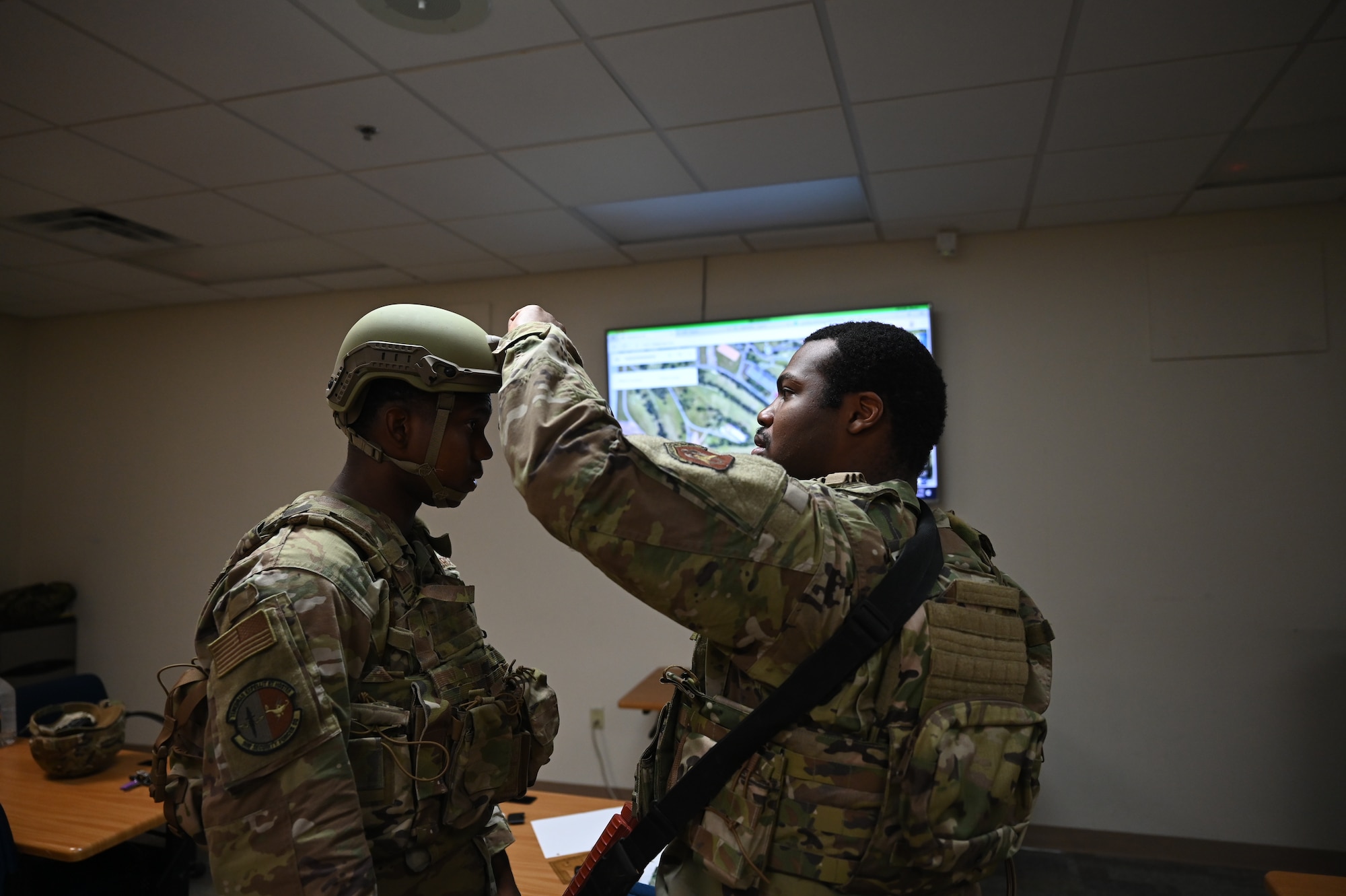 people prepare for training