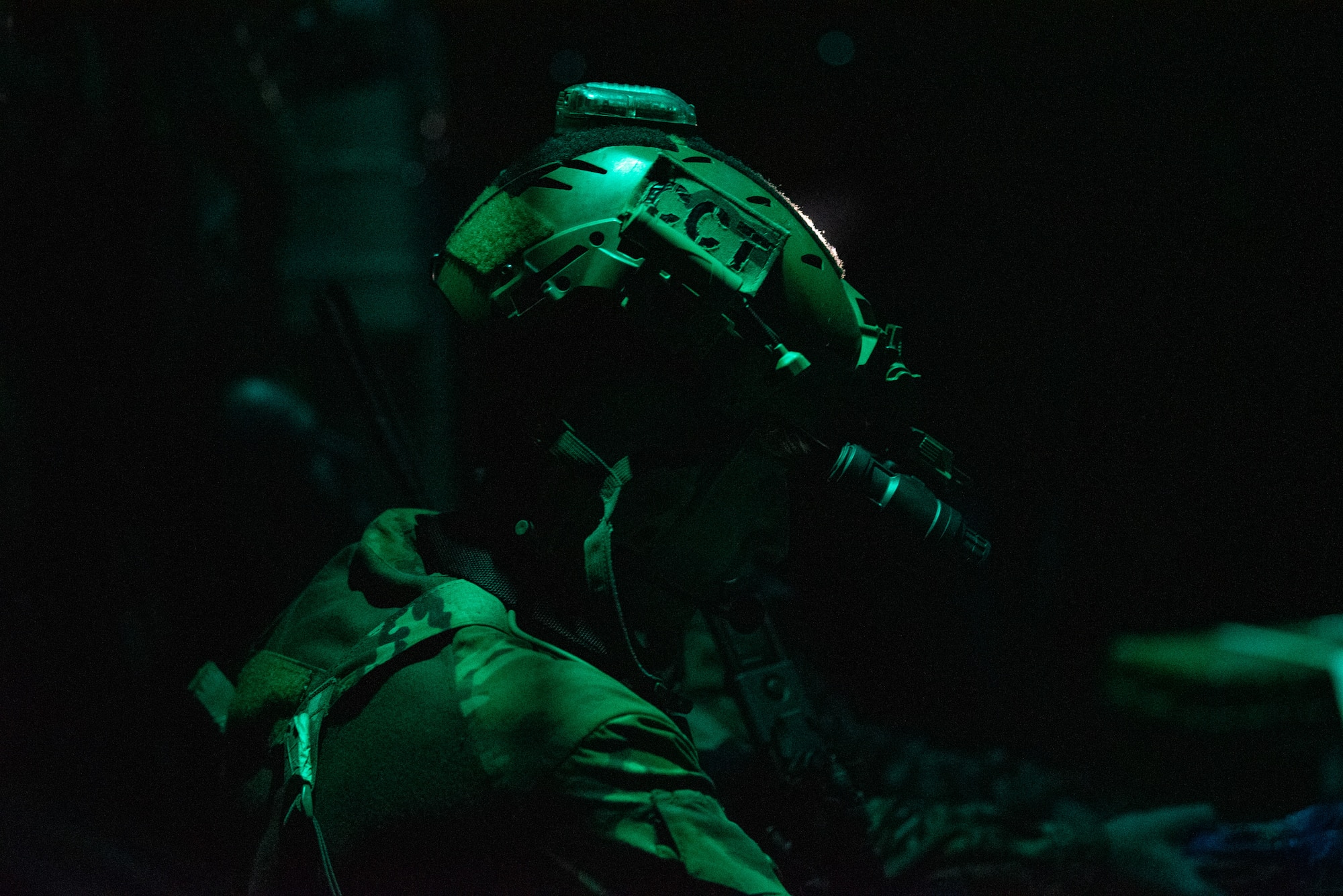 U.S. Air Force special tactics Airmen from the Kentucky Air National Guard’s 123rd Airlift Wing is transported via a Kentucky Air National Guard C-130J Super Hercules in the cover of darkness after a more than 30-hour reconnaissance mission at former Roosevelt Roads Naval Station, Ceiba, Puerto Rico, Aug. 28, 2025 as part of Emerald Warrior 25.2, a large-scale special operations exercise staged in multiple locations by Air Force Special Operations Command. The Caribbean provides an ideal environment for testing the unit’s littoral and maritime capabilities, simulating many of the geographic features that special operators may encounter when deployed around the world to project air power in unfamiliar or contested environments. (U.S. Air National Guard photo by Phil Speck)