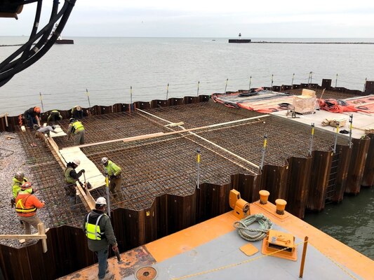 Cleveland Breakwater