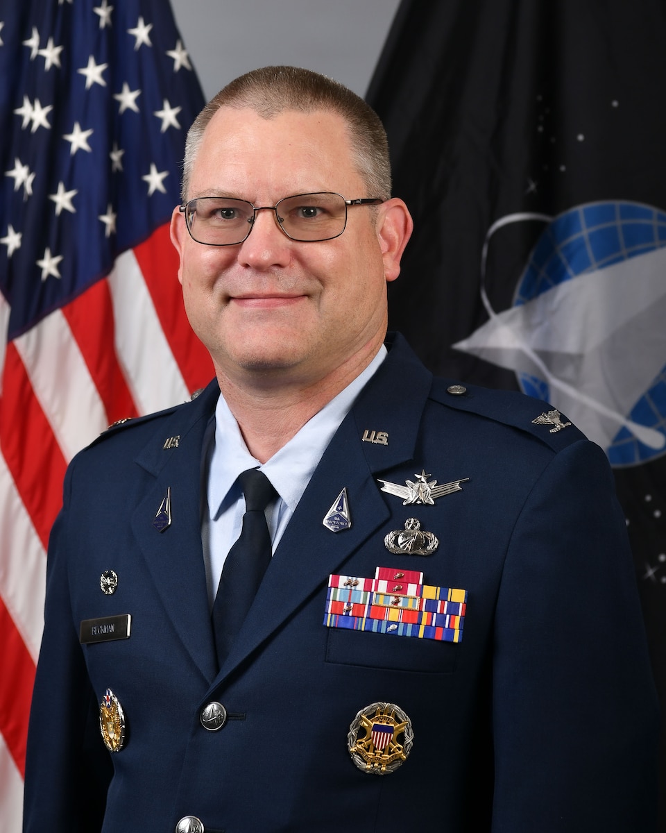 Col Beckman official photo