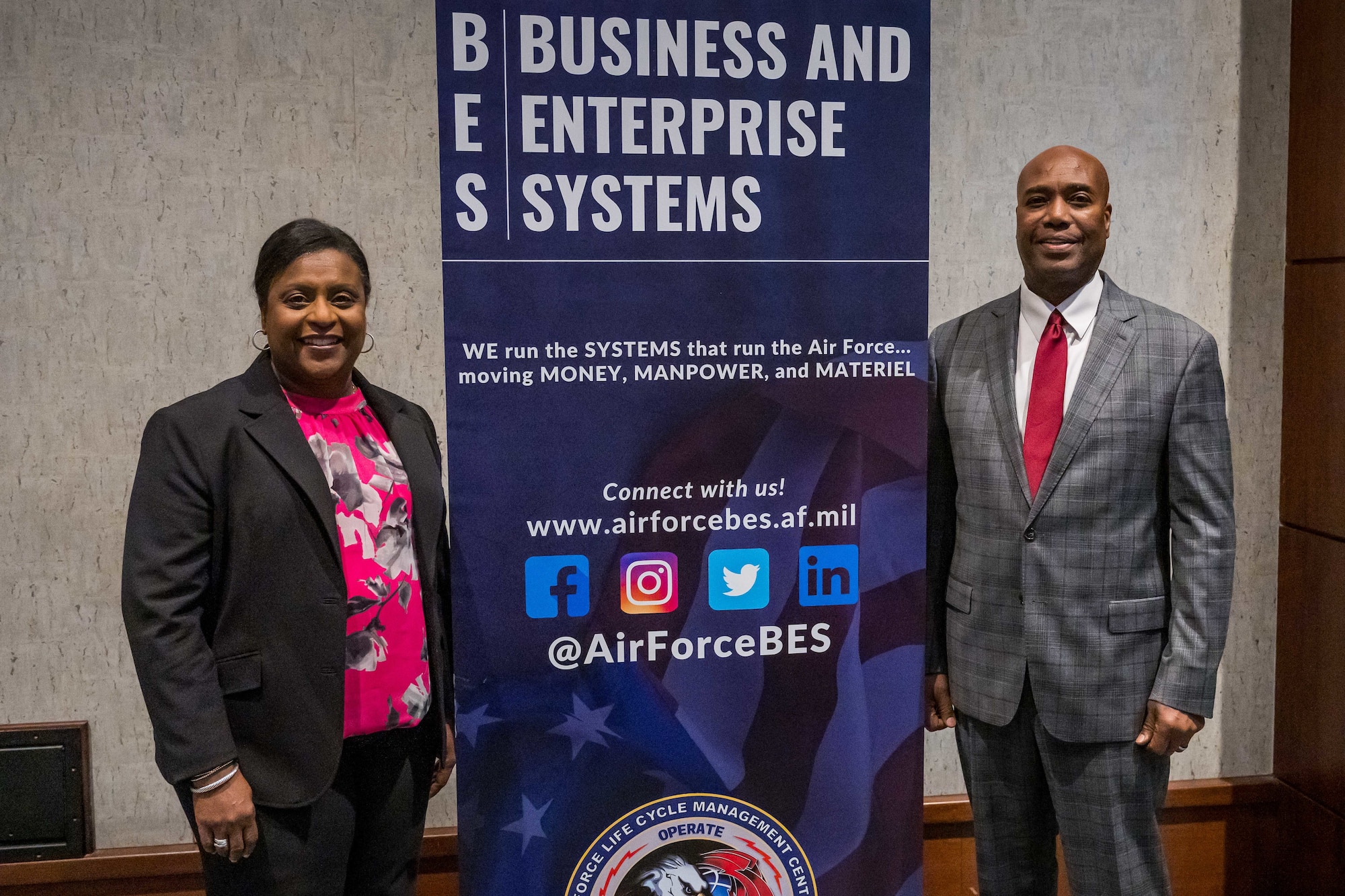 BES Program Executive Officer, Alvin Burse and BES Director, Small Business Programs, Yolanda McCain, during the BES SBO Forum at DAFITC 2025