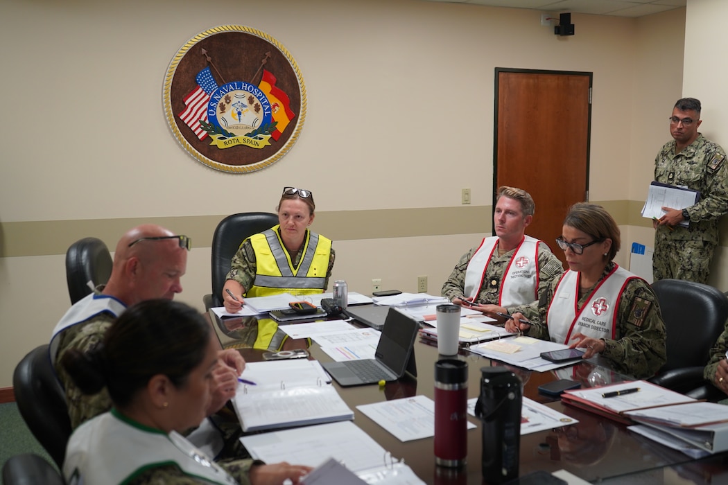 250821-N-FT324-8667. ROTA, SPAIN (Aug. 21, 2025) Incident command staff at Naval Medical Readiness and Training Command (NMRTC) Rota coordinate response operations during a joint mass casualty drill. The command team directed triage, treatment, and evacuation efforts, reinforcing the hospital’s role in sustaining medical readiness and supporting the warfighter mission. (U.S. Navy photo by Lt. Cmdr. Jonathan Phillips)