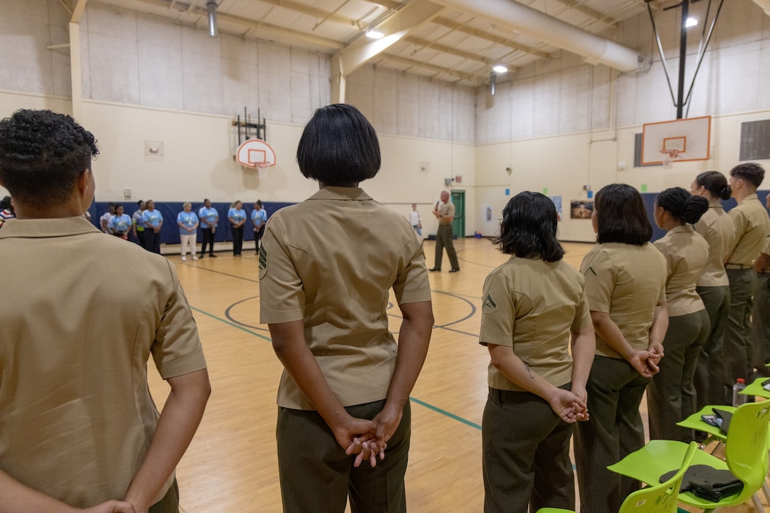 MCLB Albany Marines Partner with Elementary School Teachers to Offer Hands-On Mentorship