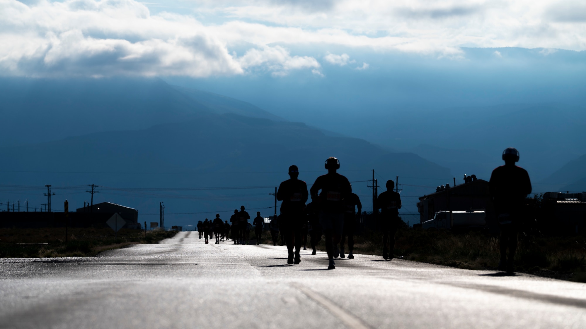 Racers participate in the 3rd annual Ace of Races Marathon at Holloman Air Force Base, New Mexico, Sept. 6, 2025. Nearly 500 people from across the country signed up for the race, which consisted of a full and half marathon, a 5K and a 1-mile kids' dash. (U.S. Air Force photo by Tech. Sgt. Victor J. Caputo)