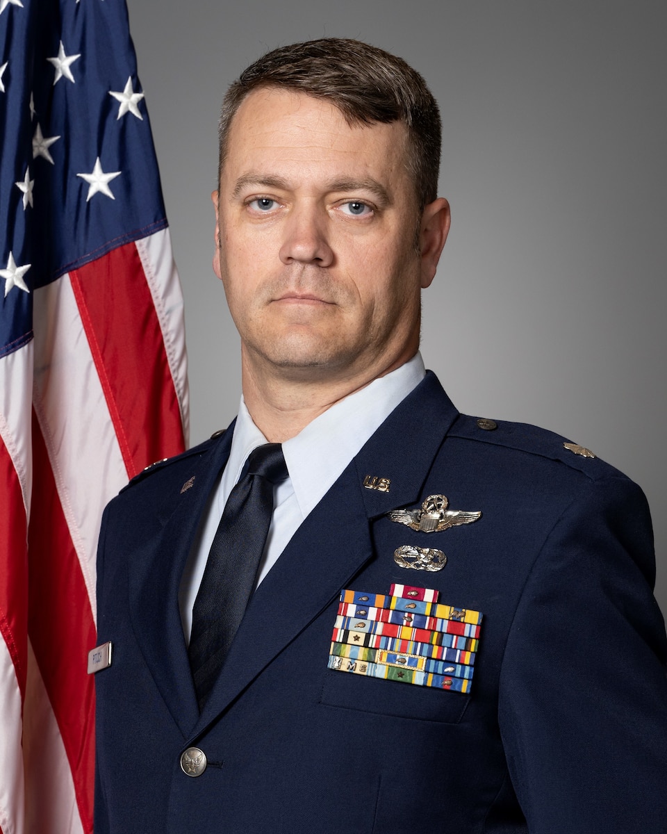 Lt. Col. Stephen Pituch poses for his official photo in his dress blues.