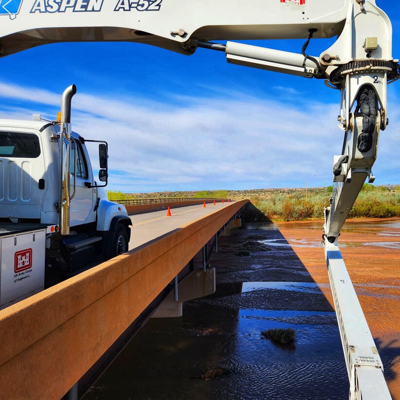 A Snooper Truck is utilized to inspect the Jemez River Bridge, May 2, 2025.