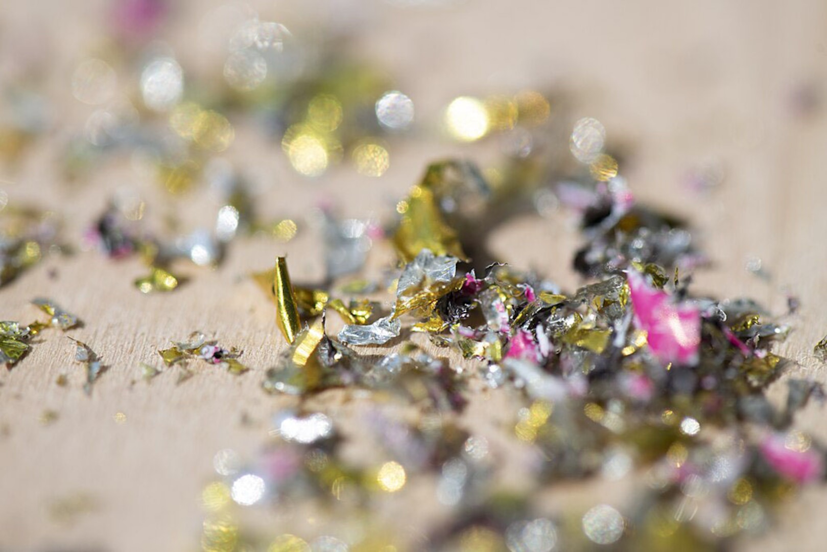 Image of a pile of microplastic chips.