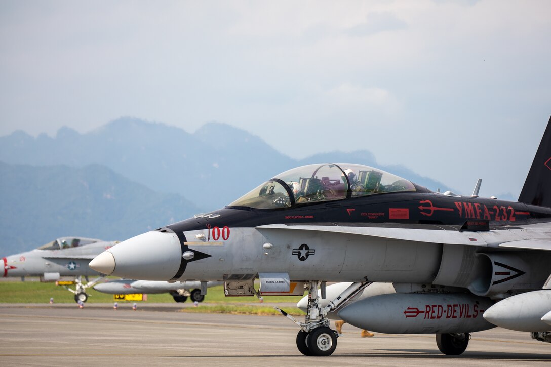 A U.S. Marine Corps F/A-18D Hornet aircraft with Marine Fighter Attack Squadron (VMFA) 232, Marine Aircraft Group 12, 1st Marine Aircraft Wing taxis the flight line at Marine Corps Air Station Iwakuni, Japan, Sept. 8, 2025.